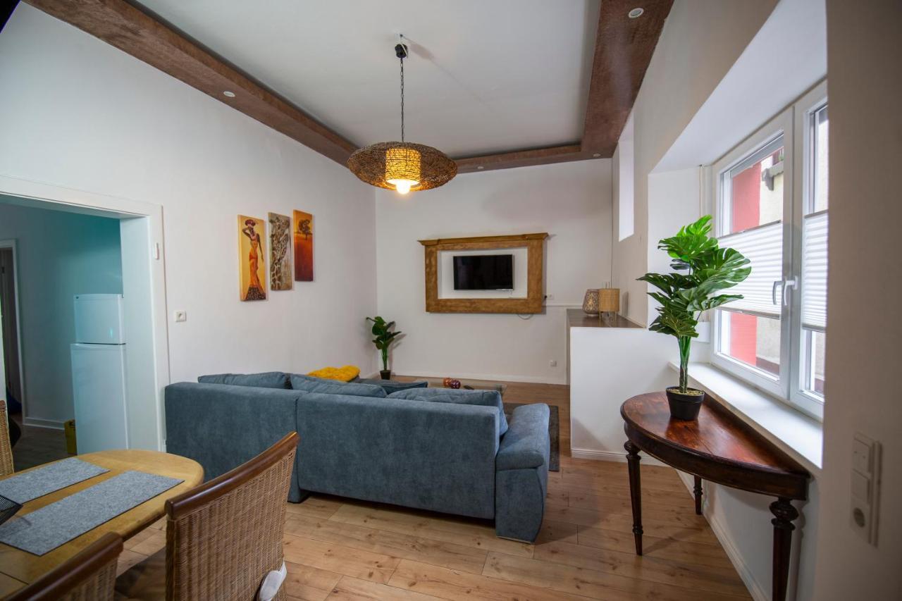 Apartment Mit Kleinem Innenhof Im Erdgeschoss Fuer Bis Zu 4 Personen Клоттен Экстерьер фото