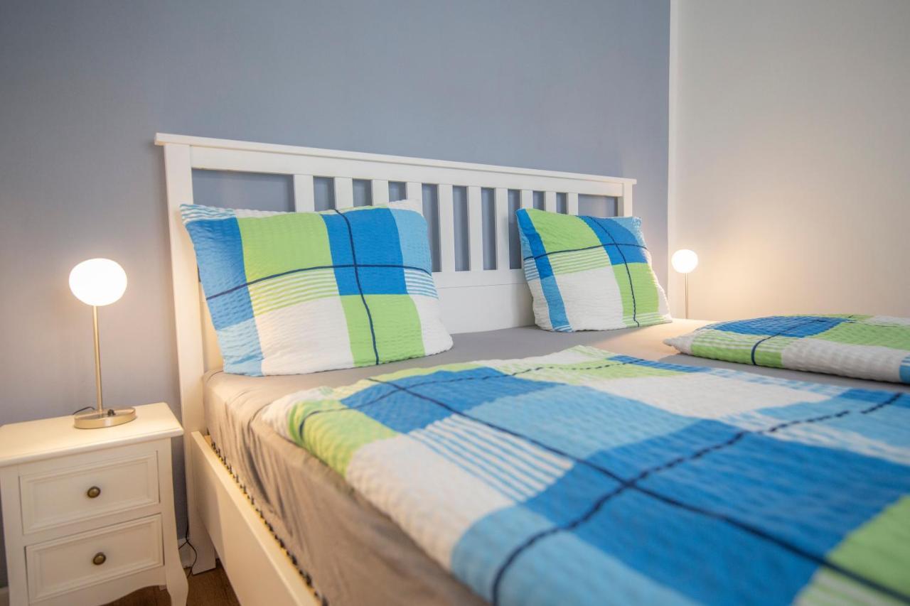 Apartment Mit Kleinem Innenhof Im Erdgeschoss Fuer Bis Zu 4 Personen Клоттен Экстерьер фото